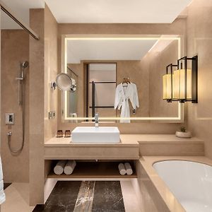 Forest View Deluxe Guest room 2 Double Shuttle service to Vagator Beach